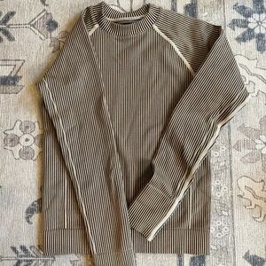Halfdays Johnson Top - Size S - Color Spiked Cocoa and Oatmilk